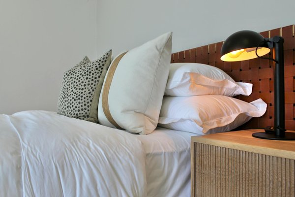 Choisissez la peinture parfaite contre l"humidité pour une salle de bain mal ventilée : guide complet et pratique