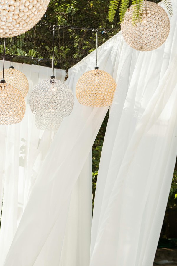 Rideau store pour pergola : guide pour un espace confortable